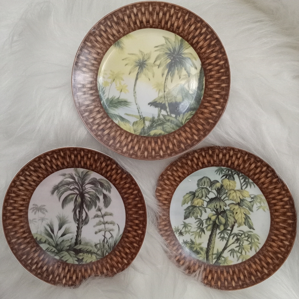 Asset of  elite 3 decorative plates